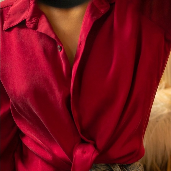 Vintage Red Silk Blouse 100% Silk Small - Picture 4 of 4